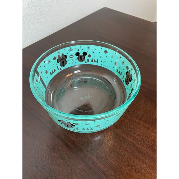 Disney Mickey & Minnie Glass Mixing Bowl By Pyrex 4 Cups Turquoise Holiday Desig - Picture 3 of 5